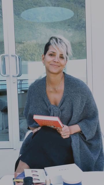 Halle Berry Hair 2023, Halle Berry Instagram, Halle Berry 2023, Halle Berry Hairstyles, Natural Haircuts, Short Natural Haircuts, Halle Berry, My Favorite Things, Halle