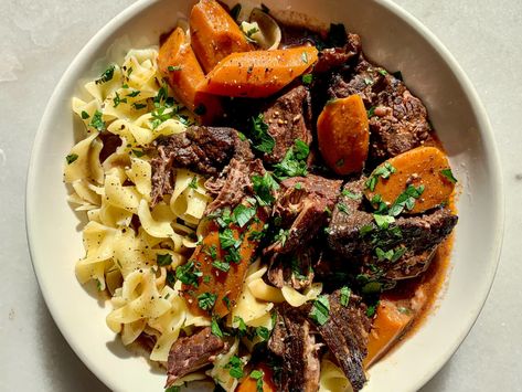 Beef Daube Recipe (Provençal Stew) | The Kitchn Braised Short Rib Pasta, Short Rib Pasta, Beef Chuck Stew, Pasta Meat Sauce, Lancashire Hot Pot, Dutch Oven Soup, Roast Brisket, Ragu Sauce, French Oven