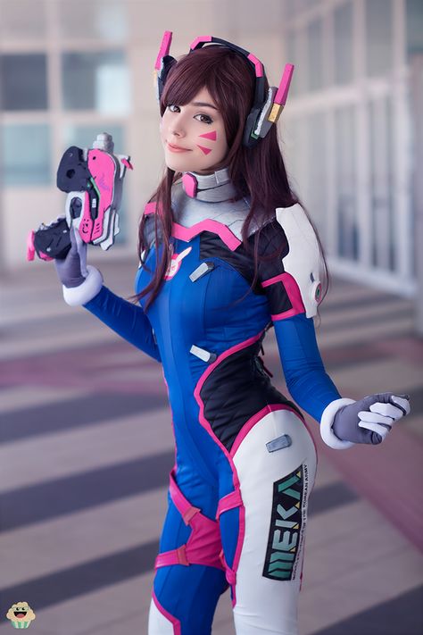 D.Va (Overwatch) by Nymphahri D Va Cosplay, Cosplay Tumblr, D.va Overwatch, Overwatch Cosplay, Video Game Cosplay, Game Costumes, Cosplay Characters, Amazing Cosplay, Cute Cosplay