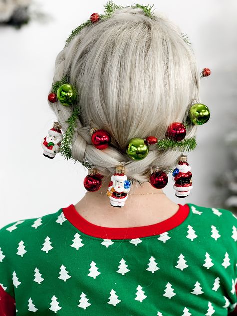 #hairstyles #hairtutorial #uglysweater #uglychristmassweater Ugly Sweater Scarf, Gnomes Ugly Sweater, Uglychristmassweater Diy, Ugly Christmas Sweater Pregnant, Ugly Sweater Christmas Party Sweaters & Cardigans, Christmas Sweater Party, Holiday Hair, Ugly Christmas Sweater Party, Holiday Hairstyles