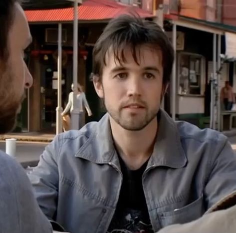 mac mcdonald , iasip , sunny Mac Pfp Iasip, Mac Macdonald Iasip, Mac Iasip Season 1, Mac Its Always Sunny Season 1, Iasip Icons, Mac It’s Always Sunny, Iasip Mac, Mac Always Sunny, Always Sunny Mac