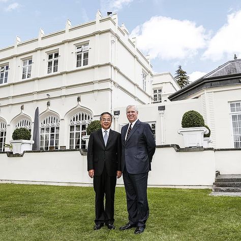 The Duke of York invited China's vice premier, Hu Chunhua, to his Windsor home, Royal Lodge, for a friendly get-together Royal Lodge Windsor, Royal Lodge, Windsor Homes, Miss You Dad, Body Challenge, Royal Residence, Duke Of York, Prince Andrew, Windsor Castle