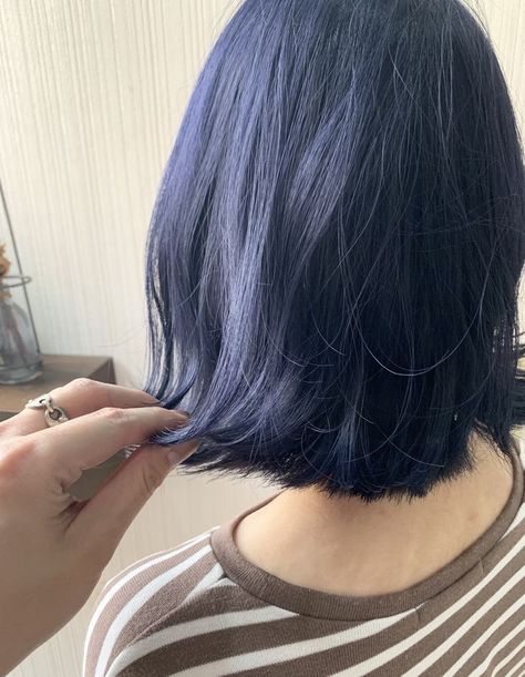 Midnight Blue Hair, Navy Blue Hair, Dark Blue Hair, Korean Hair Color, Hair Color Underneath, Pretty Hair Color, Hair Color Blue, Dye My Hair, Hair Dye Colors