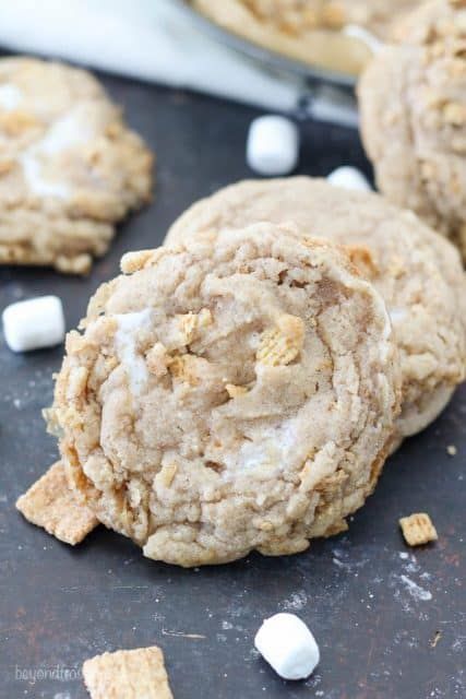 Marshmallows Cookies, Cinnamon Toast Crunch Bars, Large Cookies, Cinnamon Sugar Cookies, Marshmallow Cookies, Crunch Cereal, Cinnamon Toast Crunch, Unique Cookies, Cinnamon Toast