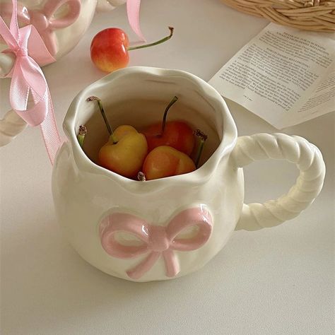 Irregular Handmade Relief Pink Bow Coffee Ceramic Cup Gift Water Cup Kawaii Cup Material: Ceramic update.24.07 Cute Cups And Mugs, Hand Built Cups, Cup Shapes, Cute Ceramic Mug, Cute Tea Cups, Kawaii Cups, Crockery Design, Diy Pottery Painting, Fancy Kitchens