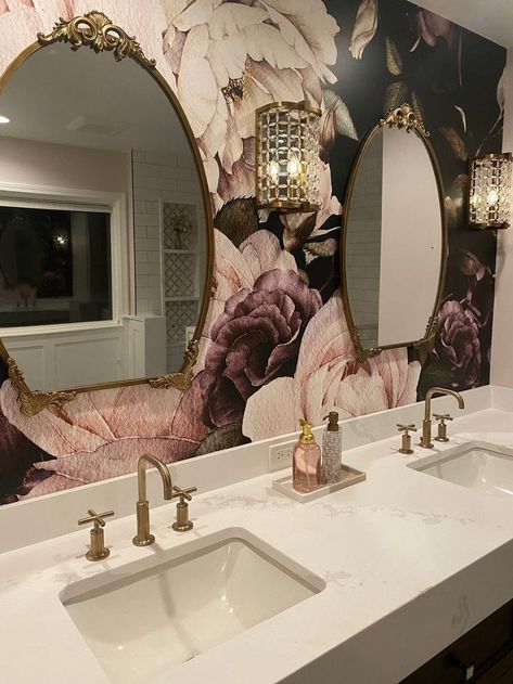 Peel And Stick Floral Wall Mural, Peel And Stick Wallpaper Bathroom Sink, Pink Water Closet, Parisian Entryway Foyers, Wallpaper Backgrounds Bathroom Ideas, Pink Gold Black Bathroom, Floral Peel And Stick Wallpaper Bathroom, Rose Bathroom Ideas, Rose Gold Laundry Room