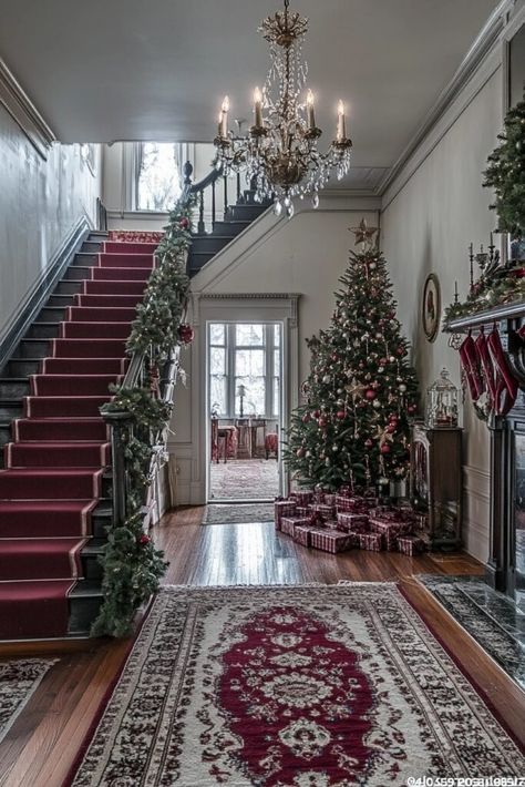 Christmas Carol Themes, Foyer Christmas Decor, Victorian Foyer, A Christmas Carol Themes, Victorian Entrance, Vintage Christmas Decor Ideas, Christmas Foyer, Victorian Christmas Tree, Christmas Mirror