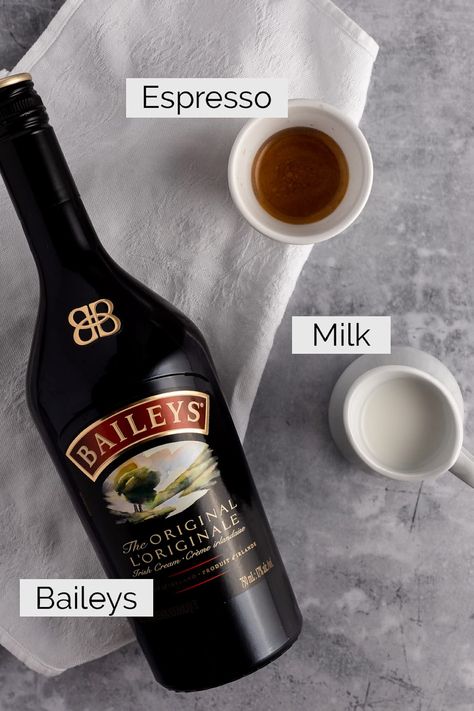 Baileys Latte - The Littlest Crumb Milk Frother Recipes, Baileys Espresso, Frother Recipes, Barista Life, Hot Coffee Drinks, Baileys Coffee, Baileys Recipes, Quick Drinks, Irish Cream Liqueur