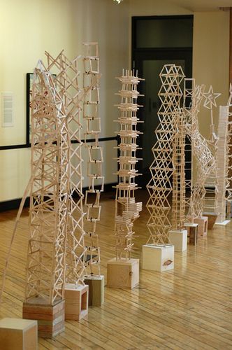 Popsicle Stick Architecture. Hmmm. I may need to find a couple of my more skilled boys to try this out. Toothpicks would be fun if you had a quick-stick glue. Stick Architecture, Classe D'art, Sculpture Lessons, Steam Projects, Maker Space, Sculpture Projects, Craft Kids, Stem Steam, Stem Challenges