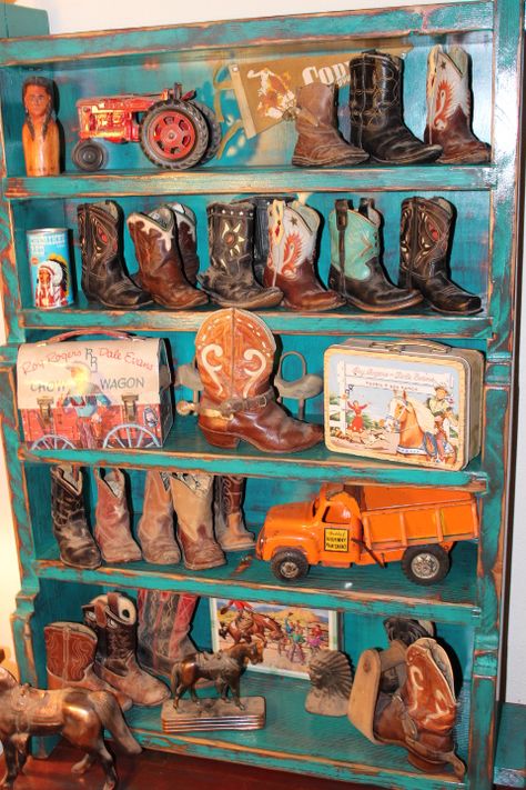 Boot Shelf, Cowboy Room, Little Boots, Western Bedroom Decor, Bedroom Rustic, Cowboy Decorations, Into The West, Big Smiles, Pee Wee