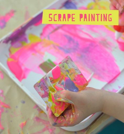 home_scrape_painting Family Art Ideas, Nature Art Crafts, Art Crafts For Kids, Scrape Painting, Group Art Projects, Bee Activities, Art Teen, Preschool Art Projects, Art Classroom Decor