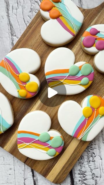 David Camit on Instagram: "A fun little balloon design 🎈🎈🎈Jazz up your set a bit without adding/altering designs by switching up the colors like I did with the balloons. I did this throughout the entire set which gives it more variety with no extra effort. Win-win 😂  Lemon vanilla bean sugar cookie and Royal icing recipes: @borderlandsbakery   Colors: Gel Colors by @thesugarart   Cutter: @brightoncutters  . . . . . #heartcookies #ballooncookies #birthdaycookies #cookiedecorating #chicagocookies #chicagosmallbusiness" Balloon Royal Icing Cookies, Royal Icing Recipes, Sugar Cookie Recipe With Royal Icing, Vanilla Bean Sugar, Balloon Cookies, Icing Recipes, Sip And Paint, Paint Cookies, Gel Colors