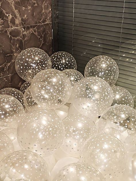 Starry Night Prom, Prom Themes, Wedding Balloon Decorations, Prom Theme, Balloon Stands, Artificial Flowers Wedding, Star Party, Happy 2nd Birthday, Printed Balloons