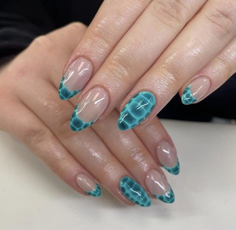 Turquoise Nails Summer, Snake Skin Nail Art, Green Blooming Gel Nails, Nail Ideas Blooming Gel, Whale Shark Nails, Funky Blue Nails, Turquoise Nails Designs, Nail Art Turquoise, Neon Nails Designs