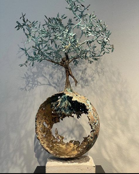 Abstract Tree Sculpture, Bronze Sculpture Art, Earth Element, Sculpture Art Clay, Energy Art, Earth Elements, Abstract Tree, Diy Crafts Room Decor, Tree Sculpture