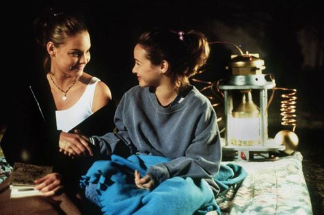 Wish Upon A Star Movie, Iconic 90s Movies, Trapped Movie, Disney Channel Original Movies, Danielle Harris, Throwing It Back, Disney Channel Original, Movie Outfits, Katherine Heigl