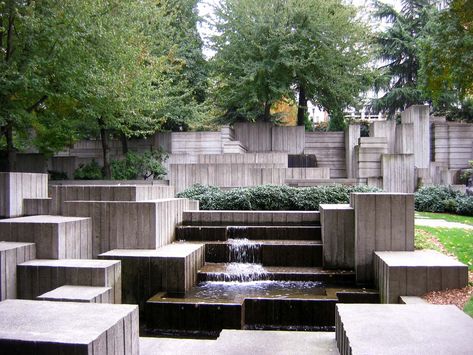 Lawrence Halprin, Sarah Sadeq Architects, Water Architecture, Architect Student, Architect Logo, Future Buildings, Public Space Design, Famous Architects, Water Feature