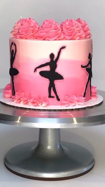 Wilton Cake Decorating on Instagram: "🩰 This is is a great demonstration of a buttercream transfer by @sometimesimakecookies! 💕Find written instructions for this technique on our blog! ✨ #wiltoncakes #cakes #cakedecorating #cakeideas #homemade #baking #buttercreamcake #buttercreamtransfer #ballerina #dancing" Dance Birthday Cake, Buttercream Transfer, Ballerina Birthday Cake, Ballet Cakes, Cookie Cake Decorations, 12th Birthday Cake, Dance Cakes, Fondant Cake Designs, Homemade Baking