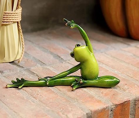 Funny Frog Pictures, Yoga Frog, $5 Gift Ideas, Frog Ornaments, Frog Statues, Frog Pictures, Frog Decor, Cute Shape, Decoration Tips