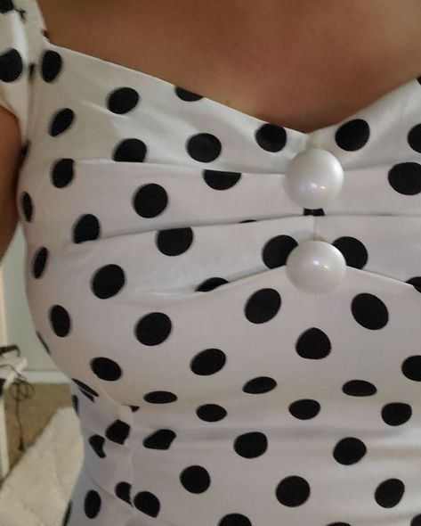 POLKA DOTS, BABY! i truly think that these will be the “it print” of this upcoming fall, winter, and maybe even spring 👀 with this, i’m seeing other 1940s and 50s trends making an appearance, and which is perfect by me. 👙⚫️ #fashion #trending #fashiontrends #aesthetic #50s #viral Polka Dot Aesthetic, Polka Dot Fashion, Polka Dots Fashion, Polka Dot, Polka Dots, Fall Winter, Dots, Collage, Fashion Trends