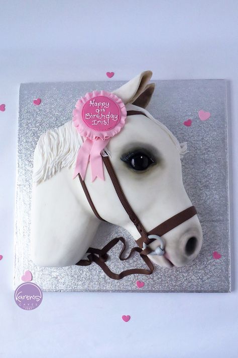 Pony or horse riding birthday parties need a special cake. Creating this fun birthday cake from start to finish is a great way to learn cake decorating skills. Learn Cake Decorating, Horse Flowers, 10 Birthday Cake, Baker Cake, Horse Cake, Pony Birthday, Pony Party, Cool Birthday Cakes, Special Cake