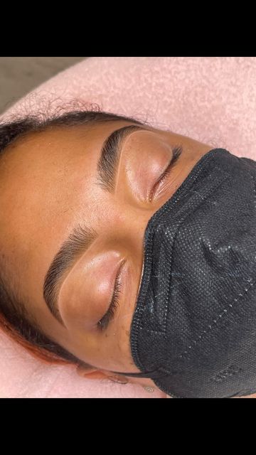 Eyebrows Wax And Tint, Brow Wax Aesthetic, Brow Tint And Lamination, Brow Lamination Before And After, Eyebrow Wax And Tint, Brow Lamination And Tint, Brow Wax And Tint, Tinted Brows, Wax Eyebrows