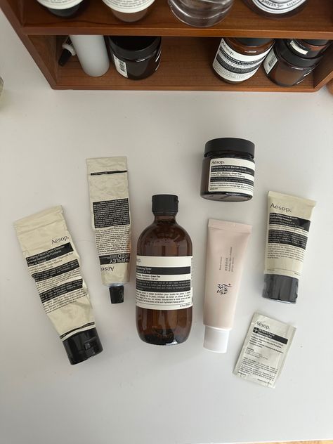 Aesop Bathroom, Aesop Aesthetic, Le Labo Candle, Aesop Skincare, Skin Aesthetics, Beauty Treats, Beauty Organization, Color Vibe, Skincare Organization