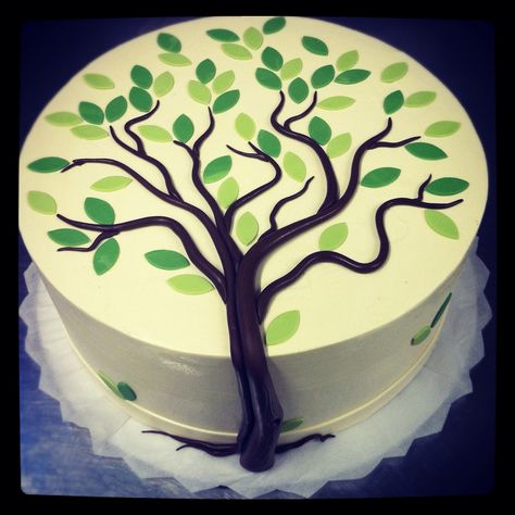 Tree Cake | Ben Pleiss | Flickr Reunion Cake Ideas, Tree Birthday Cake, Adoption Cake, Family Reunion Cakes, Family Tree Cakes, Golden Wedding Anniversary Cake, 90th Birthday Cakes, 80 Birthday Cake, Cupcake Shops