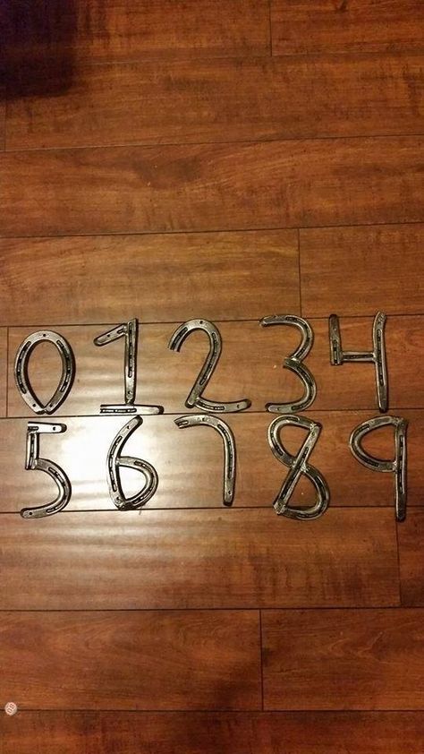 Horseshoe numbers. Would be great on the outside of the house for house number Horseshoe Alphabet, Horseshoe Numbers, Horseshoe Table Numbers, Easy Horseshoe Welding Projects, Horse Shoe Crafts Diy Welding Projects, Horseshoe Welding, Horseshoe Letters, Welding With Horse Shoes, Welding Projects Ideas