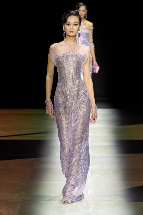 Long Sleeve Sparkly Dress, Fall 2022 Couture, 2022 Couture, Armani Fashion, Runway Gowns, Armani Prive, Sparkly Dress, Gala Dresses, Fall 2022