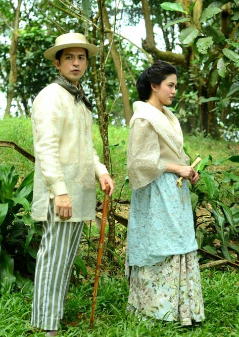 Philipino Traditional Clothing, Filipino Traditional Clothing Male, Modern Filipino Outfit Men, Philippines Traditional Clothes, Pinoy Outfit, Filipino Photoshoot, Filipino Attire, Maria Clara At Ibarra, Traditional Dress For Boy