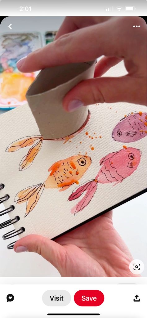 School Of Fish Watercolor, Doodles Over Watercolor, Goldfish Watercolor Easy, Toilet Paper Roll Fish, Easy Watercolor Projects, Animals Painting Easy, Cute Paintings Watercolor, Fish Watercolor Painting Easy, Kid Watercolor Ideas