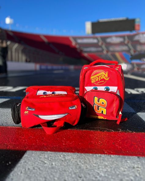 The perfect backpack/lunchbox combo for summer camp! KA-CHOW! ⚡ #PixarCars Lightning Mcqueen Backpack, Ka Chow, Pixar Cars, Disney Family, Lightning Mcqueen, Chow Chow, Summer Camp, Lunch Box, Camping