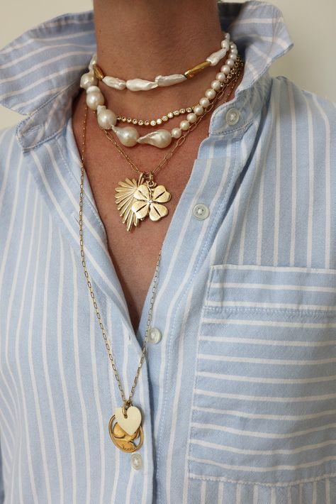 Layered Necklace 101: How to Embrace The Trend 2024 Jewelry, Blair Eadie, Necklace Outfit, Jewelry Staples, Bezel Necklace, Trend 2024, Bubble Necklaces, Trending Necklaces, Stacked Necklaces