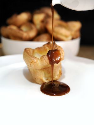 The Best, Quick and Easy Yorkshire Pudding and Onion Gravy Recipe: Yorkshire Pudding with Onion Gravy Recipe Yorkshire Pudding Gravy, Easy Yorkshire Pudding, Onion Gravy Recipe, Yorkshire Pudding Recipe, Great British Food, English Recipes, Yorkshire Pudding Recipes, Themed Recipes, British Recipes