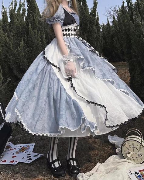 💙Alice in Wonderland Vibes Elegant Lolita dress with asymmetrical sleeves and checkerboard pattern. 👉Search 'DI-009' on devilinspired.com #devilinspired #elegantdress #eglcommunity #classicdress #aliceinwonderland #lolitacoord #lolitafashionstyle Alice In Wonderland Outfit, Alice In Wonderland Dress, Alice In Wonderland Costume, Wonderland Costumes, Star Clothing, Check Dress, Checkerboard Pattern, Themed Outfits, Fancy Outfits