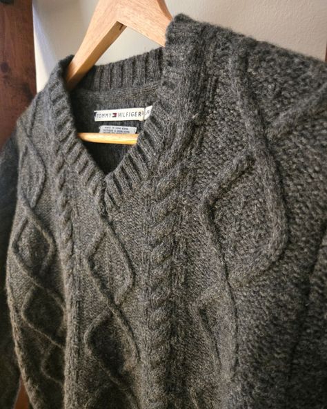 Tommy Hilfiger Sweater - Size Large - PreLoved Clothes - Grey Cable Knit Sweater Preloved Clothes, Grey Cable Knit Sweater, Tommy Hilfiger Sweater, Cable Knit Sweater, Cable Knit, Knit Sweater, Tommy Hilfiger, Cable, Grey