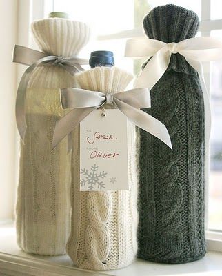 Use the sleeve from an old sweater to cover a wine bottle for gift...so clever! Wine Sleeve, Wine Bottle Gift Bag, Wine Bottle Gift, Wine Bottle Covers, Old Sweater, Bottle Gift, Bottle Cover, Wrapping Ideas, Soft Sculpture