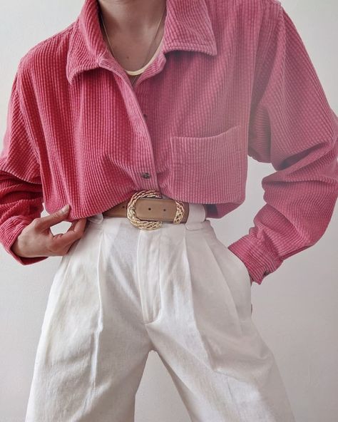 Pink Masculine Outfit, 90s Fashion Pink, Cotton Suits Indian Casual, Pink Jacket Outfit, Semi Casual Outfit, Masculine Outfits, Masculine Clothing, Money Clothes, Androgynous Outfits