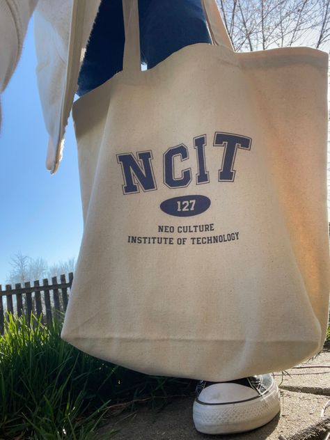 nct 127 tote Nct Merch Aesthetic, Kpop Tote Bag, Diy Tote Bag Design, Tote Bag Outfit, Totes Ideas, Aesthetic Bags, Outfit Korean, T Shorts, Diy Tote Bag