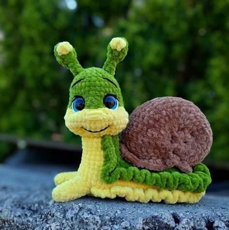 Crochet pattern snail amigurumi PDF file in ENG Crochet Snail Pattern, Snail Crochet Pattern, Snail Pattern, Crochet Snail, Crochet Tips And Tricks, Quick Crochet Patterns, Handbags Patterns, Crochet Animals Free Patterns, Crochet Amigurumi Patterns