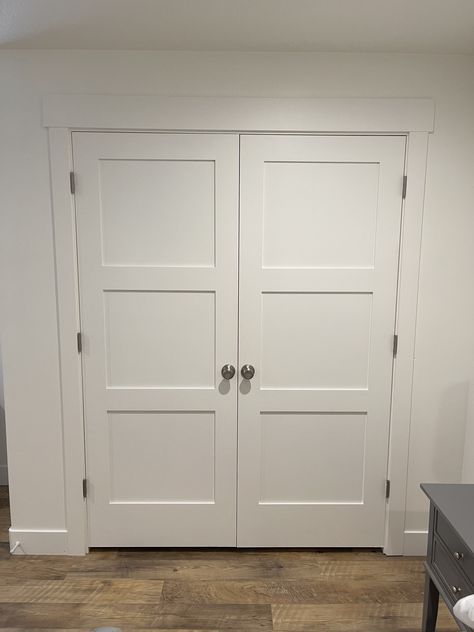 Three Panel Shaker Door, 3 Panel Shaker Interior Doors, Craftsman Doors Interior, 3 Panel Craftsman Interior Door, Three Panel Interior Door, 3 Panel Shaker Door, Craftsman Door Casing, Three Panel Door, 3 Panel Doors