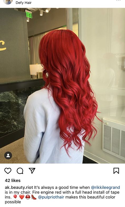 Fire Red Hair, Tape Ins, Beauty Hair Color, Cute Hair Colors, Dark Red Hair, Red Hair Woman, Bright Red Hair, Red Hair Color, Hair Inspo Color