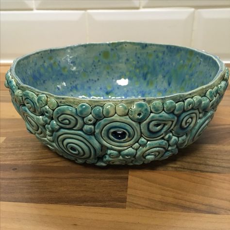 Yarn bowl...adding texture and depth with coils. Two different glazes carefully chosen to blend together. Coil Bowls Ceramic Ideas, Coil Cup Pottery, Coil Bowls Ceramic, Coil Clay Bowl, Textured Coil Pot, Coil Bowl, Coil Pottery Pots & Planters, Coil Pottery, Pottery Lessons