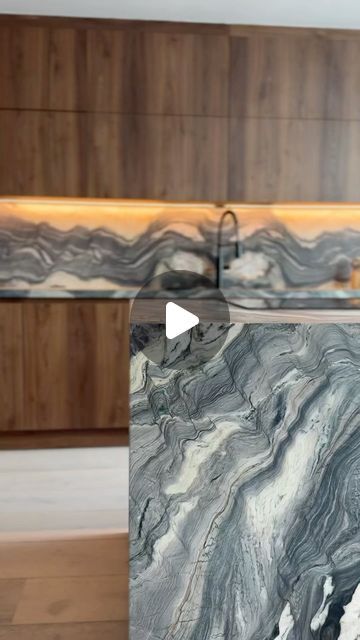 ARCA on Instagram: "This captivating kitchen, created with ARCA’s Explosion Blue marble, is truly a masterpiece #ARCAStone ✨  @juliangil   -  Esta cocina cautivadora, creada con el mármol Explosion Blue de ARCA, es verdaderamente una obra maestra✨ @juliangil  .  #interiordesigner #interiors #interiors #marble #quartzite #home#luxuryhomes #kitchen #countertops #kitchendesign #luxuryinteriors" Explosion Blue Quartzite Kitchen, Explosion Blue Quartzite, Blue Marble Kitchen Countertops, Blue Marble Kitchen, Quartzite Countertops Colors, Quartzite Kitchen Countertops, Blue Quartzite, Marble Kitchen Island, Marble Countertops Kitchen