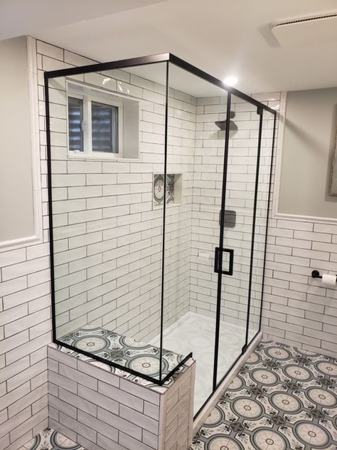 Black Framed Glass Shower Enclosure, Glass Shower With Black Frame, Black Framed Shower Glass Panel, Stand Up Shower Door Ideas, Glass Shower Doors Black Frame, Glass Shower Black Hardware, Custom Glass Shower Doors, Black Framed Shower Door, Ensuite Ideas