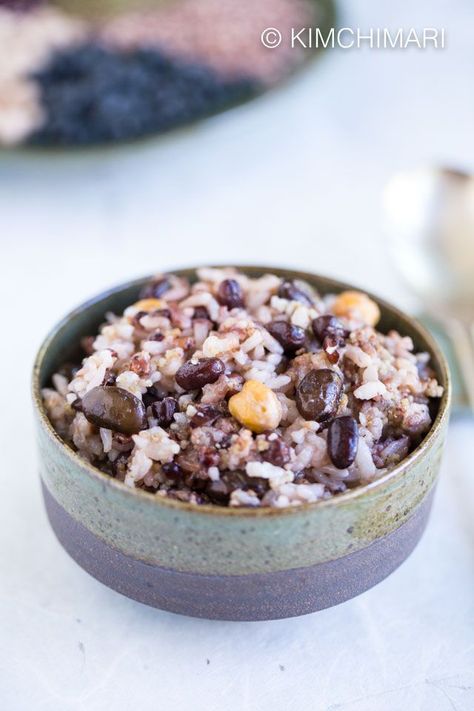 Korean multigrain rice or Japgokbap is a healthy and tasty mixed grain rice including sorghum, millet, red or black beans and even chickpeas. #multigrainrice #healthyrice #koreanrice #japgokbap #lowcarbrice #kimchimari via @kimchimari Multigrain Rice, Korean Vegetables, Rice With Beans, Korean Vegan, Low Carb Rice, Healthy Rice, Rice And Beans, Korean Cooking, Foreign Food