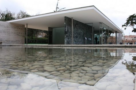 Mies van der Rohe | Pavilhão Alemão da Feira Internacional de Barcelona Barcelona Pavilion, Temporary Architecture, Design Your Bedroom, Philip Johnson, Ludwig Mies Van Der Rohe, Walter Gropius, Van Der Rohe, Mies Van Der Rohe, Modern Buildings