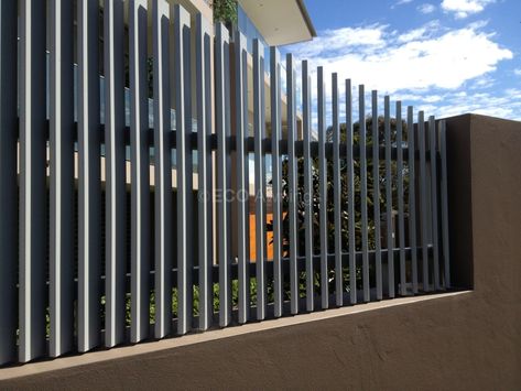 louvre fence Louvre Fence, Compound Wall Grill Design, Front Wall Ideas, Home Decor Christmas Ideas, Home Decor Exterior, Decor Christmas Ideas, Patio Gates, Compound Wall Design, Home Gate Design