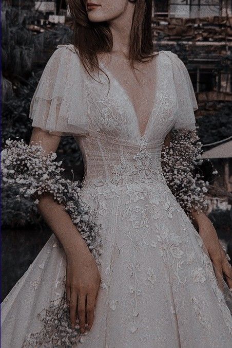 Gowns Aesthetic, Prom Elegant, Ethereal Dress, Take My Hand, Fantasy Dresses, Gowns Prom, Ball Gowns Evening, Fantasy Gowns, Fairytale Dress